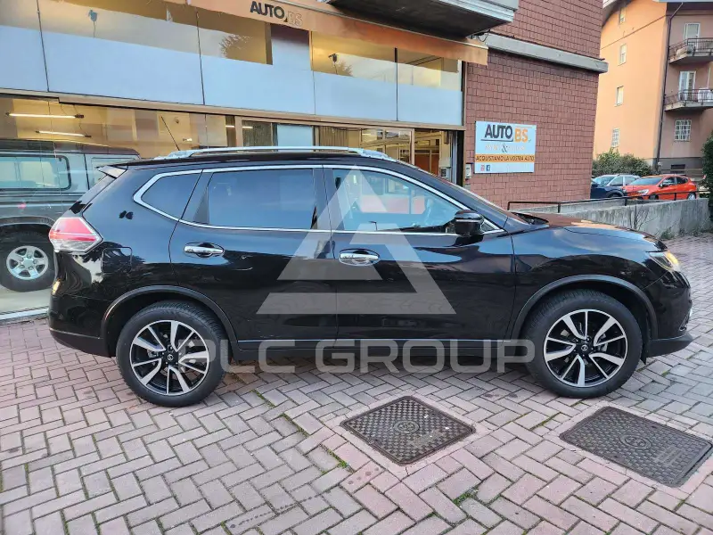 2017 Nissan X-TRAIL