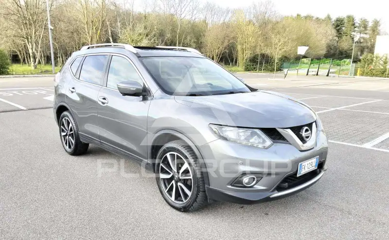 2017 Nissan X-TRAIL