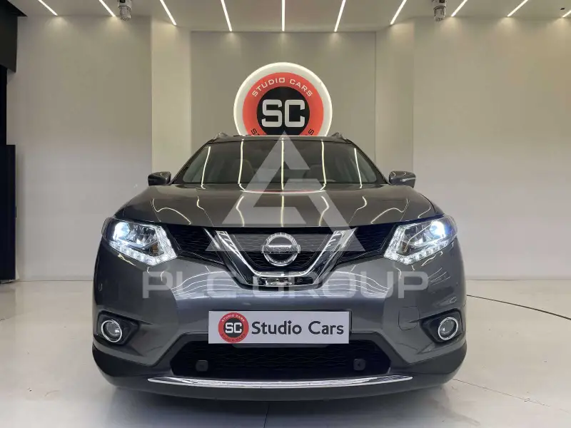 2017 Nissan X-TRAIL