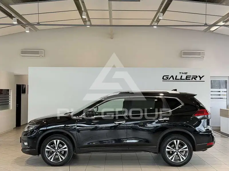 2017 Nissan X-TRAIL