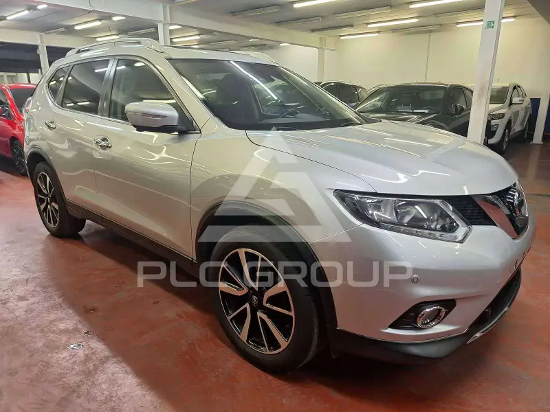 2017 Nissan X-TRAIL