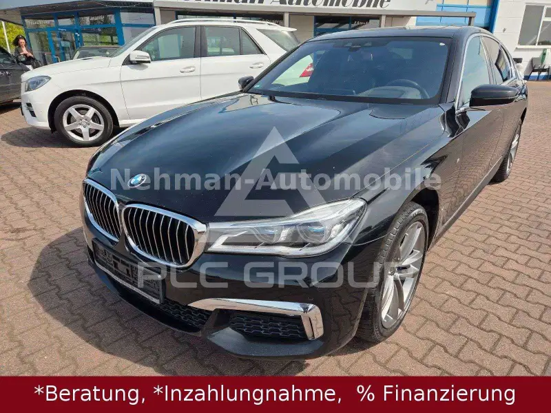 2017 BMW 740