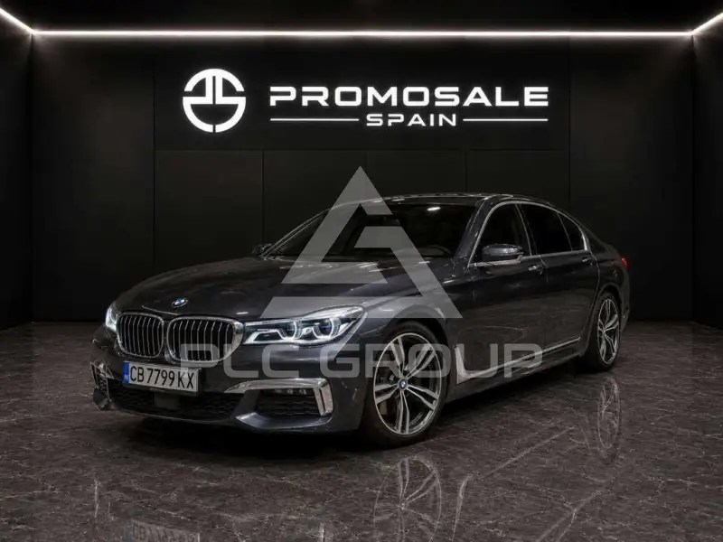 2017 BMW 740