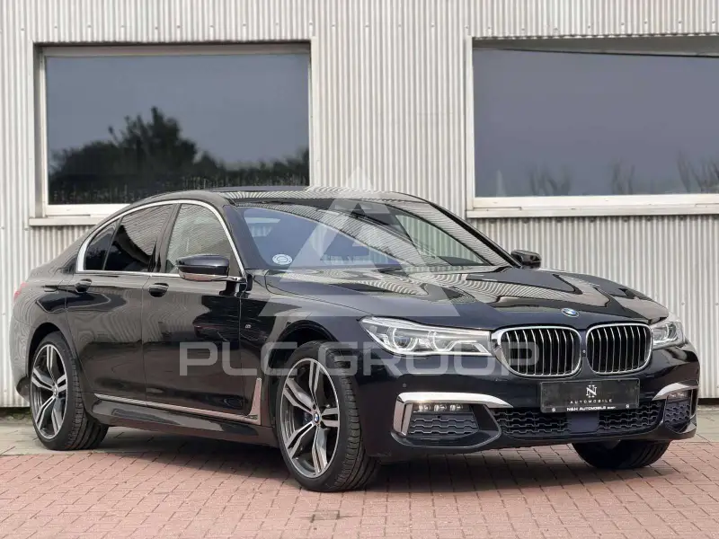 2017 BMW 740