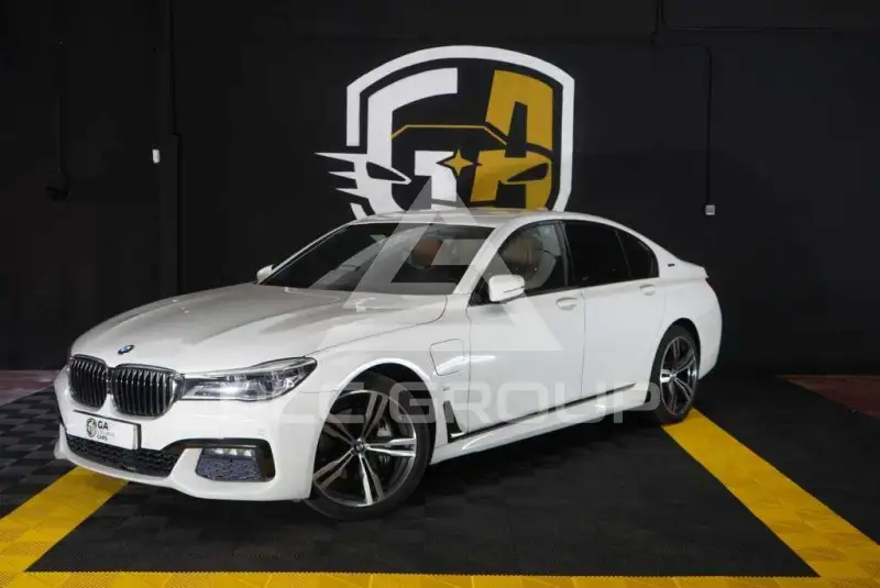 2017 BMW 740