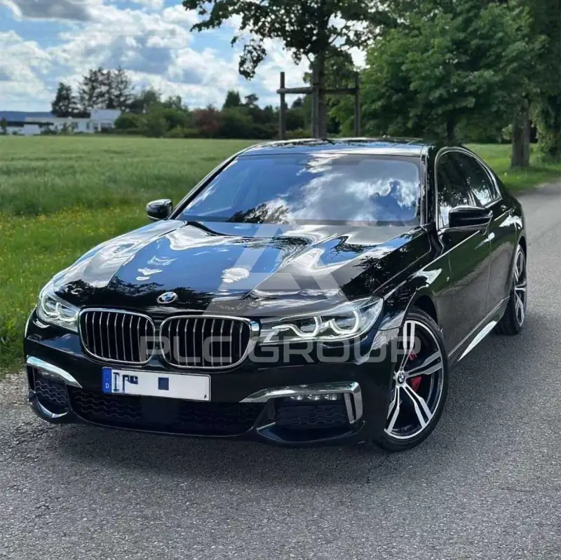 2017 BMW 740