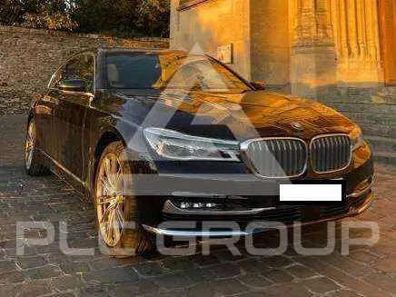 2017 BMW 740