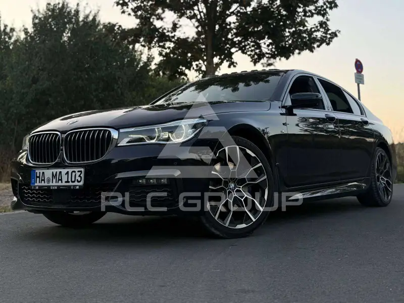 2017 BMW 740