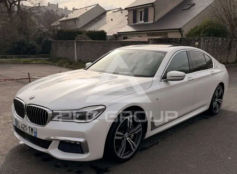 2017 BMW 750