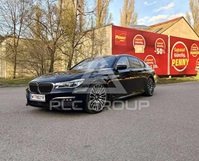 2017 BMW 750