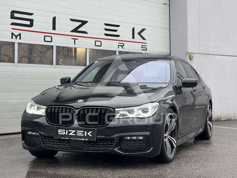 2017 BMW 750