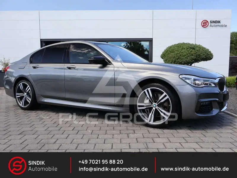 2017 BMW 750