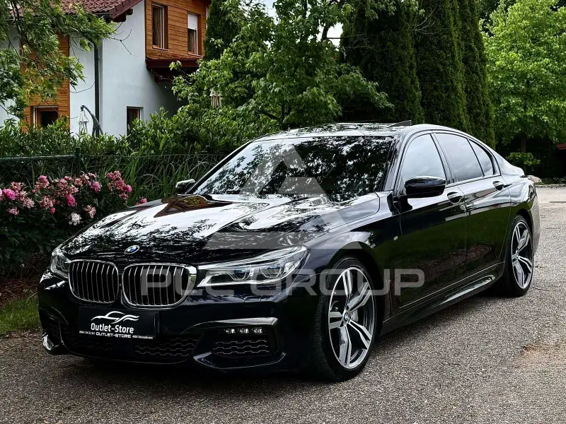 2017 BMW 750