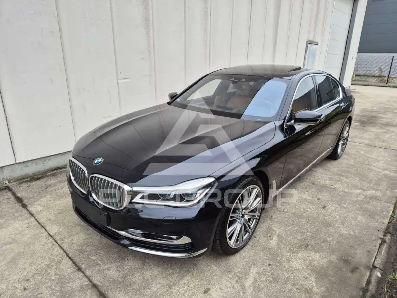 2017 BMW 750