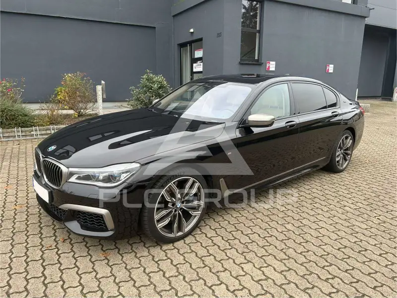 2017 BMW 760
