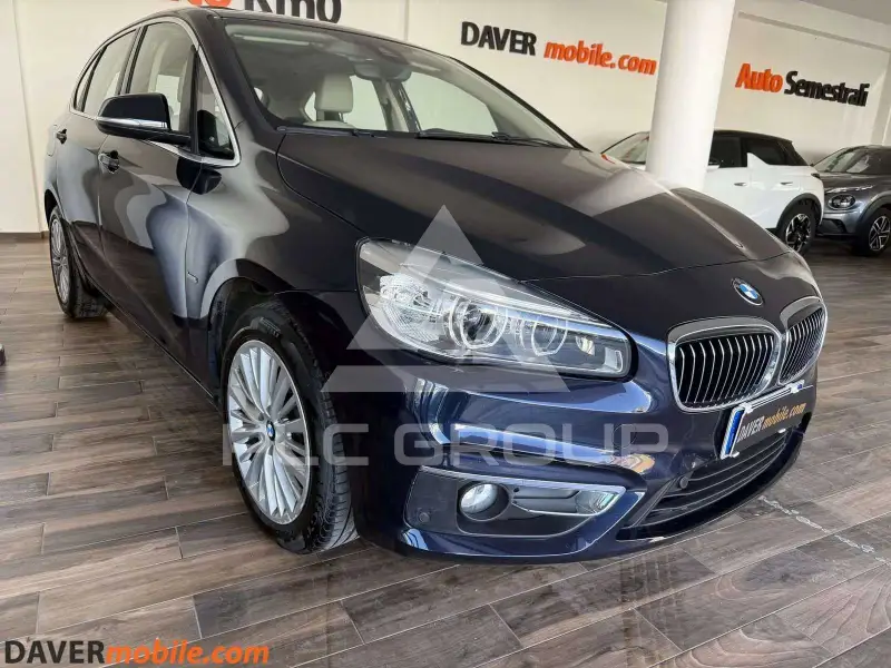 2017 BMW 220