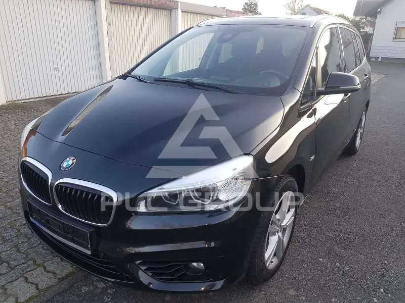 2017 BMW 220