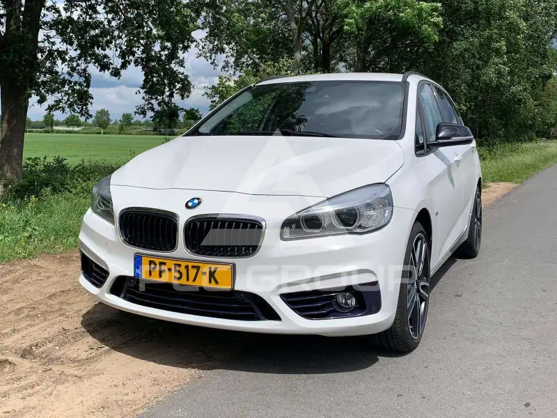 2017 BMW 220