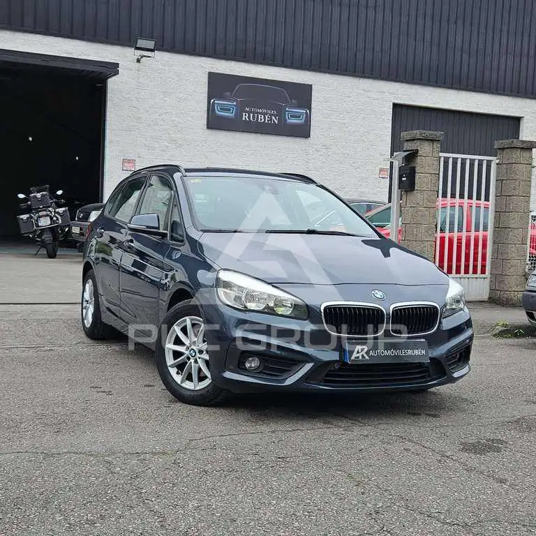 2017 BMW 216