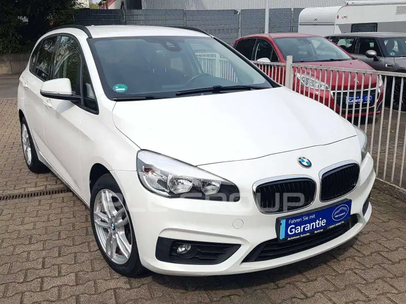2017 BMW 216