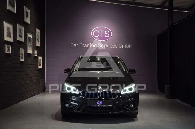 2017 BMW 225