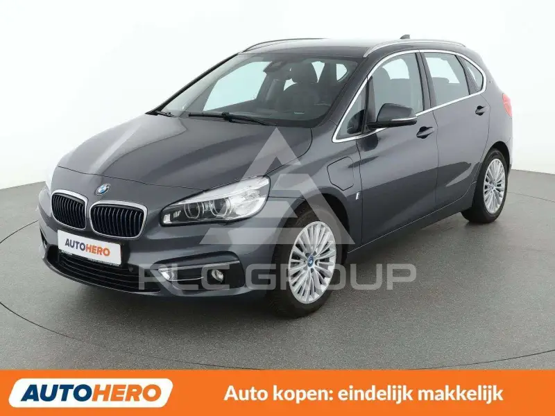2017 BMW 225