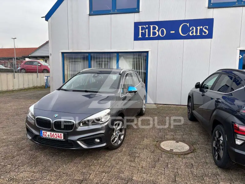 2017 BMW 225