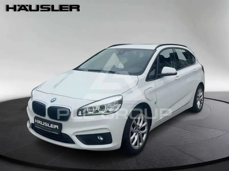 2017 BMW 225
