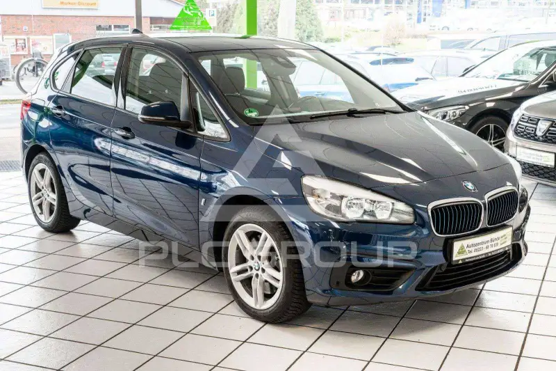 2017 BMW 225