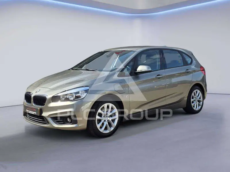 2017 BMW 225