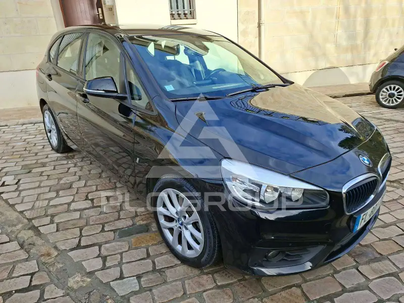 2017 BMW 225