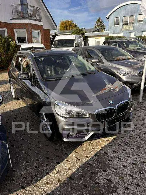 2017 BMW 225