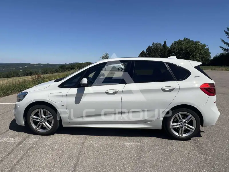 2017 BMW 225