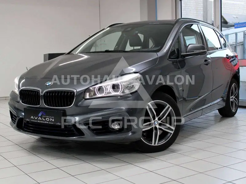 2017 BMW 225
