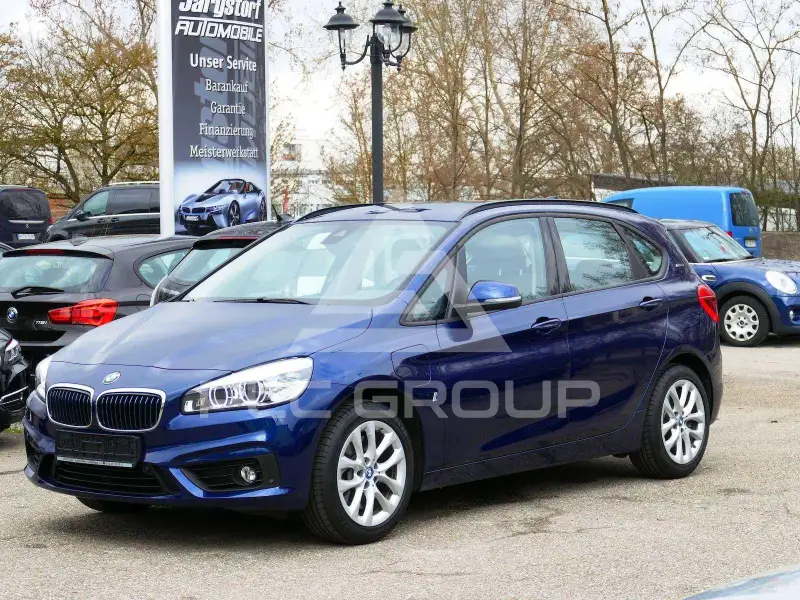 2017 BMW 225