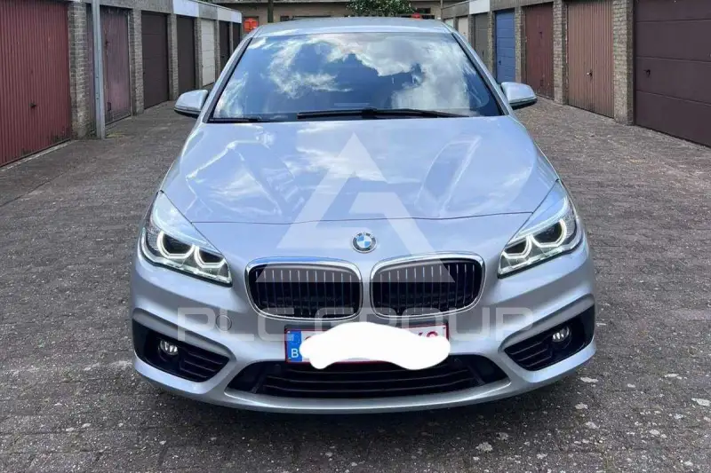 2017 BMW 225