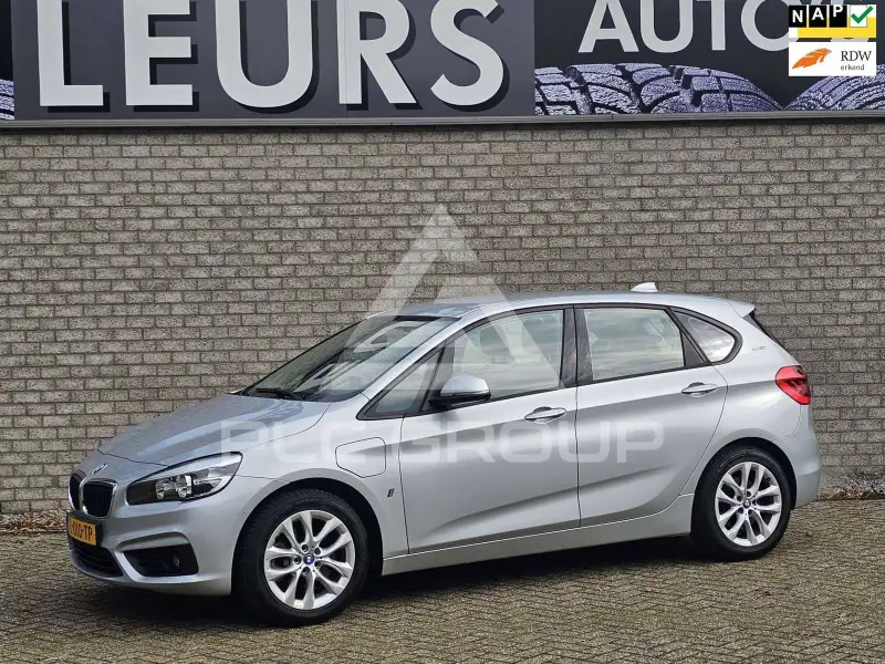 2017 BMW 225
