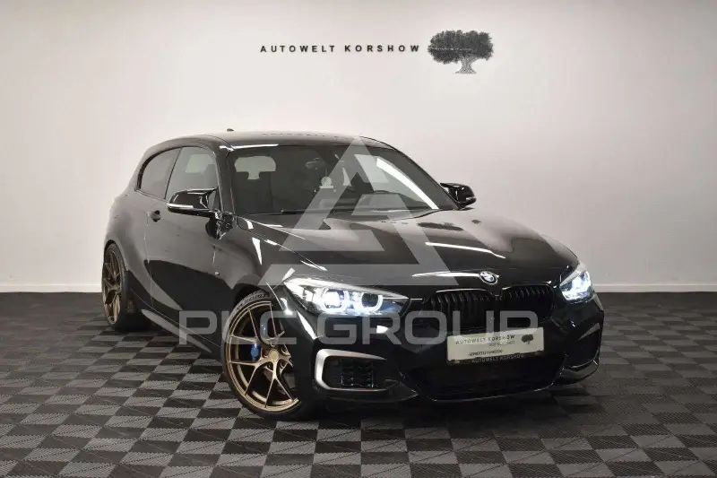 2017 BMW 140M