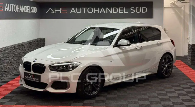 2017 BMW 140M