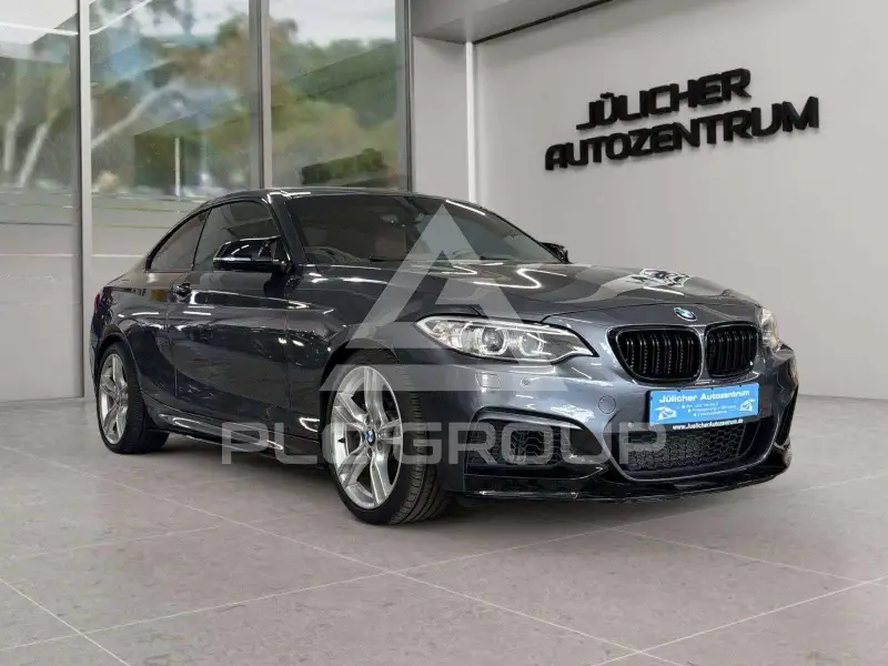 2017 BMW 240M