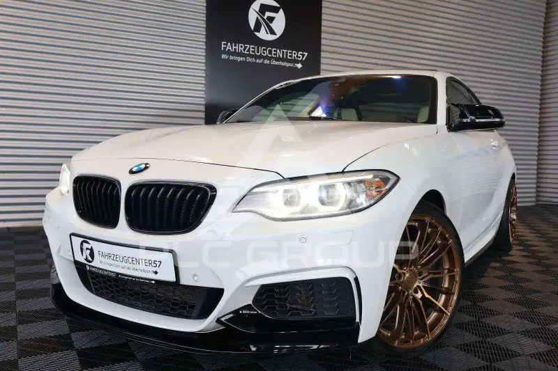 2017 BMW 240M