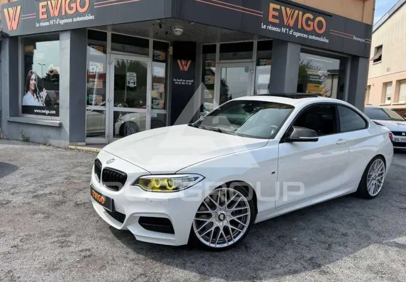 2017 BMW 240M