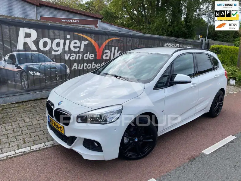 2017 BMW 218