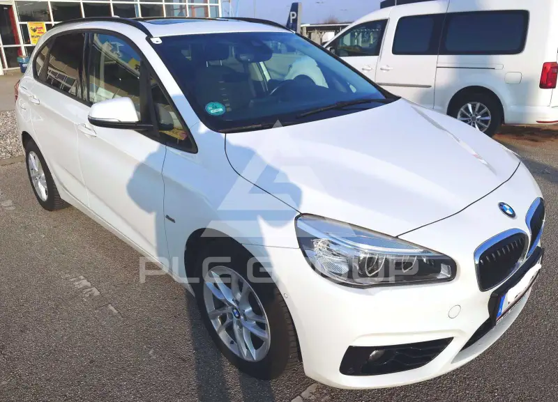 2017 BMW 218