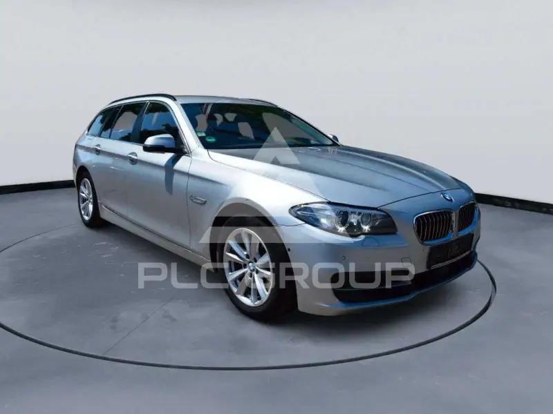 2017 BMW 525
