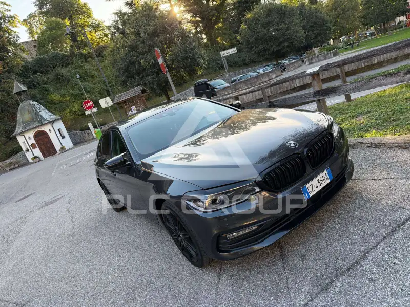 2017 BMW 525