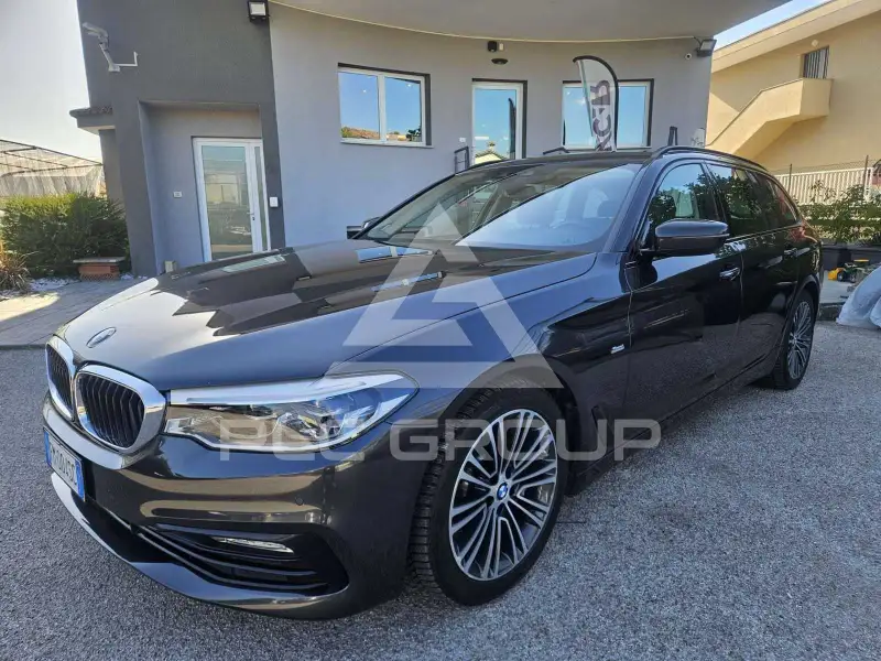 2017 BMW 525