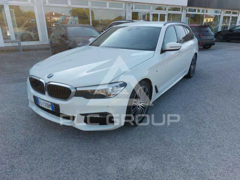 2017 BMW 525