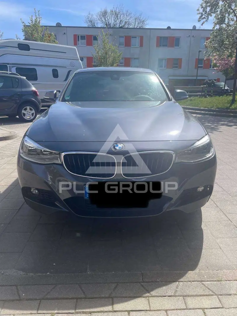2017 BMW 320