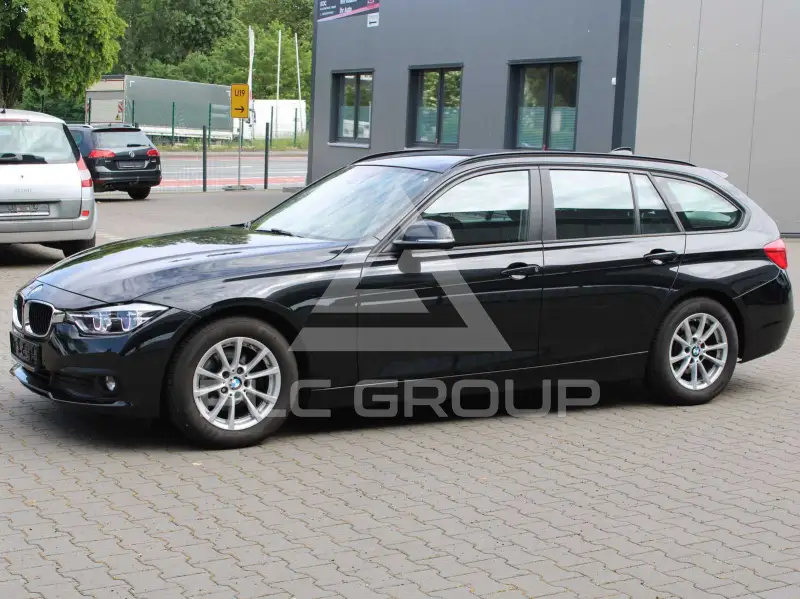 2017 BMW 320